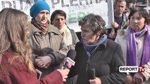 Report TV - Qytetarë të Fierit dhe Vlorës, protestë përpara parlamentit