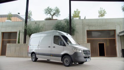 The new Mercedes-Benz Sprinter Panel van right-hand drive - Design