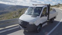 The new Mercedes-Benz Sprinter Construction site pickup - Driving Video