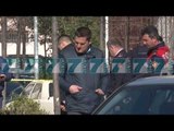 DY TE PLAGOSUR NE TIRANE, QELLOHET ME ARME PRONARI I LOKALIT - News, Lajme - Kanali 9