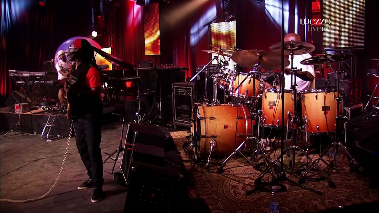 Raul Midon, Richard Bona - State of Mind (Jazz in Marciac 2011)