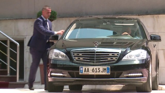 Ndëshkim unik për Llallën; DASH i përgjigjet Top Channel: Hera e parë publikisht