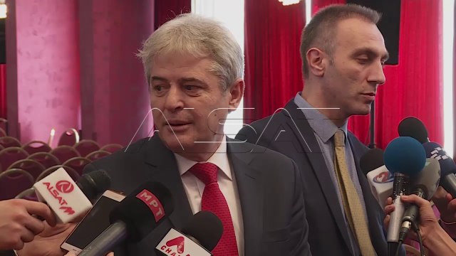 Ахмети: Сме чекале 150 години, ќе почекаме уште неколку дена за Законот за јазиците