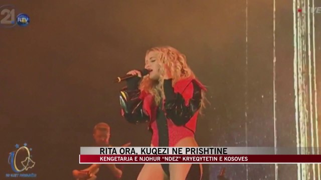 Rita Ora “ndez” Prishtinën e veshur kuq e zi - News, Lajme - Vizion Plus