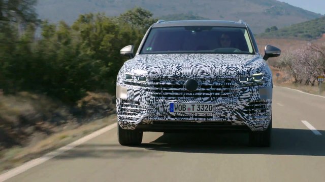 The all-new VW Touareg COVERT DRIVE SPAIN in Driving video in Gold