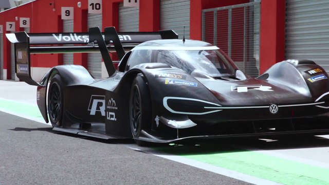 World Premiere Volkswagen I.D. R Pikes Peak Rollout