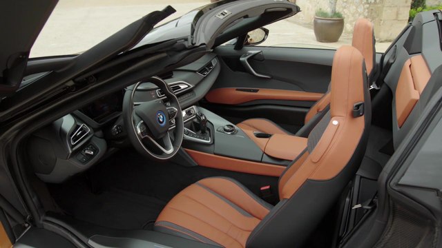 The new BMW i8 Roadster E-Copper Interior Design