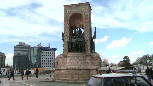 Arratisen nëpunësit turq, kërkojnë azil në Greqi - Top Channel Albania - News - Lajme