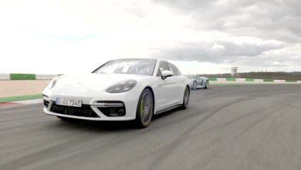 Porsche - On the road to success with e-performance