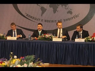 Ora News - Ylli Ndroqi në mbrojtje të bizneseve: Duhet më shumë kreditim nga bankat për energjetikën