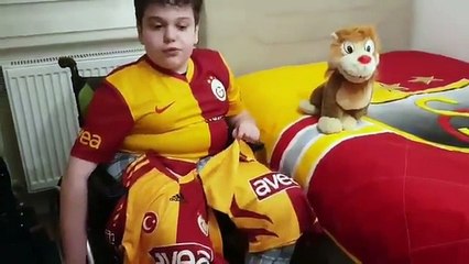 SMA Hastası Burak Kardeşimizin Galatasaray Taraftarına Seslenişi