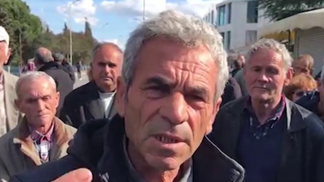 360° Gradë - Banorët Në Zharrëz Qeveria Dhe Bankers Petroleum Nuk Paguajnë Për Dëmet