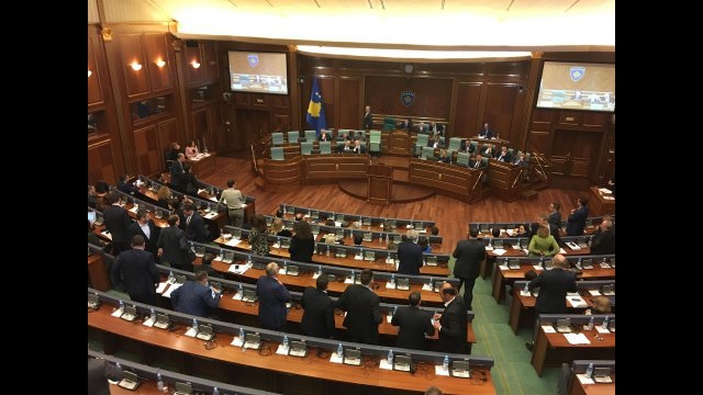 Ora News - Demarkacioni në kërkim të konsensusit, seanca shtyhet për të mërkurën në 10:00