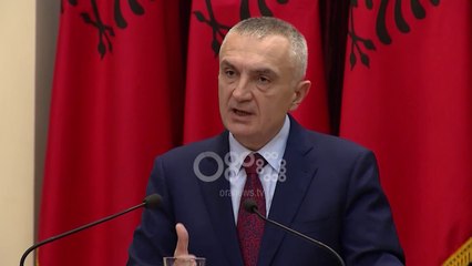 Ora News - Kriza në Kushtetuese, 20 kandidatë paraqesin dosjen në Presidencë, 1 në Kuvend