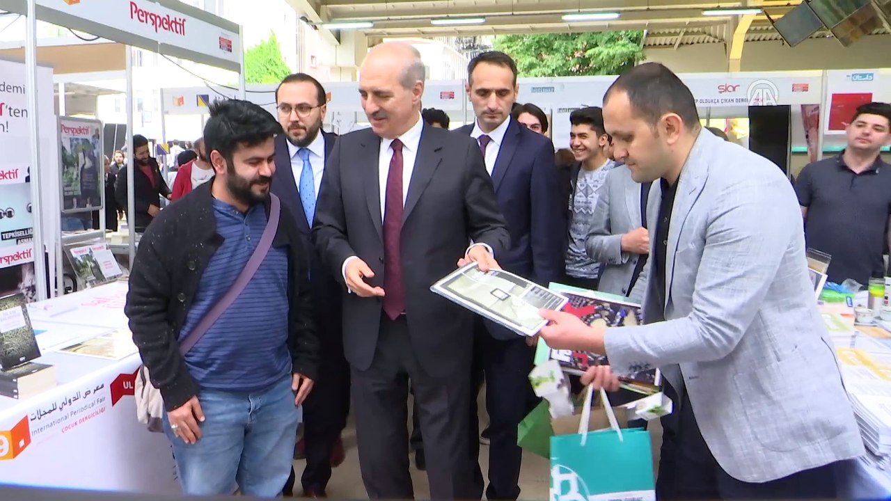 Bakan Kurtulmuş, Uluslararası Dergi Fuarı'nı ziyaret etti - İSTANBUL