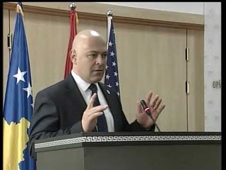 Ardian Gjini sqaron situatën buxhetore rreth shpenzimeve të varrimit