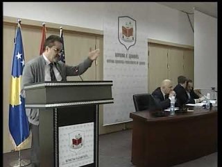 Shkumbin Kastrati i kthen përgjegje Diana Qarkaxhisë