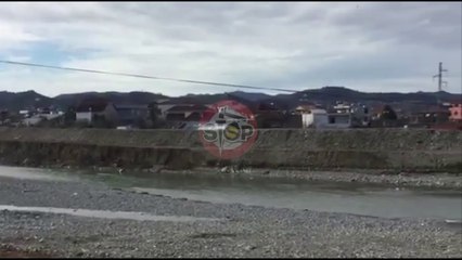 Stop - Lumi Kamëz, ta gërryejmë sa të mundemi