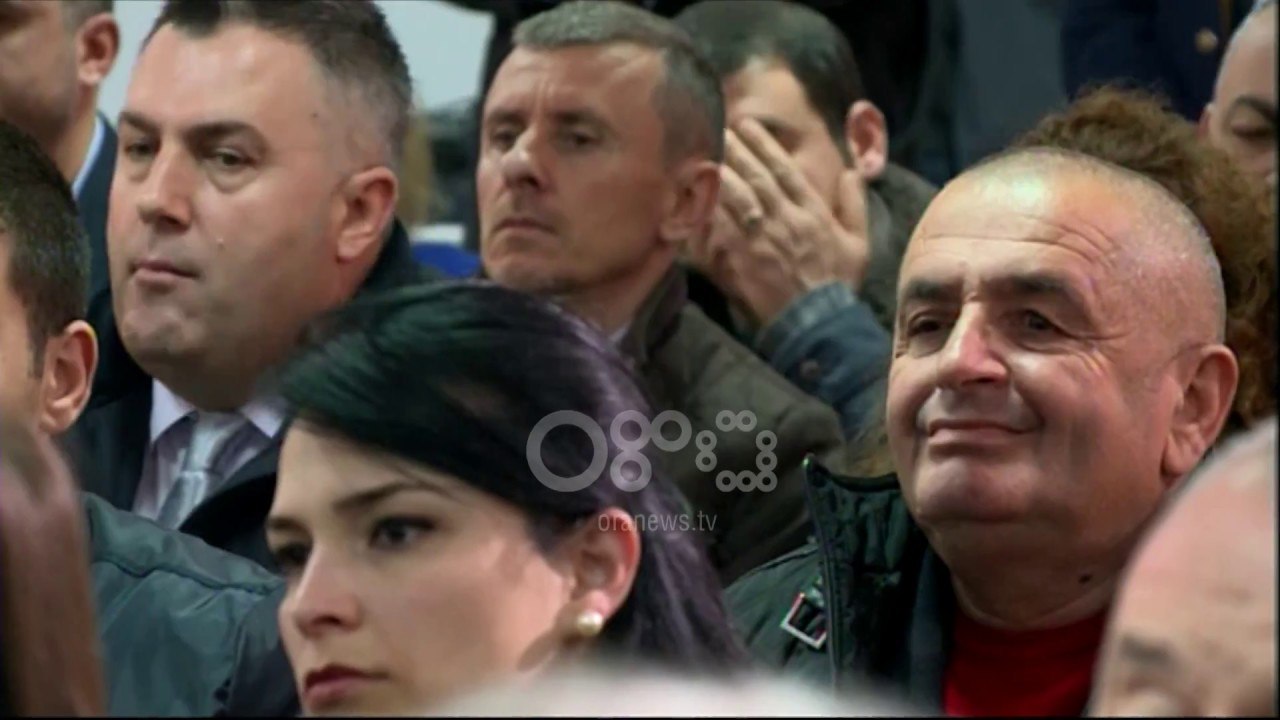 Ora News - Mbi 100 milionë euro mbështetje për fermerët. Nuk përfitojnë ata që nuk konsultohen