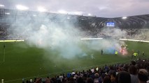 Grenoble : le stade des Alpes envahi