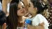 IPL 2018: MS Dhoni's daughter Ziva kisses Sakshi Dhoni during RR vs CSK match | वनइंडिया हिंदी