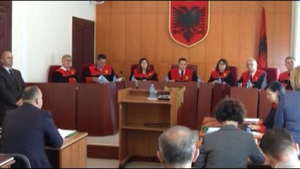 Ora News - Vakancat në Kushtetuese, mes kandidatëve edhe Rovena Gashi e Theodhori Sollaku