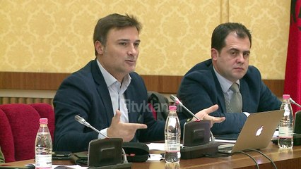 Rrezohet kerkesa e PD per shkarkimin e Arta Markut