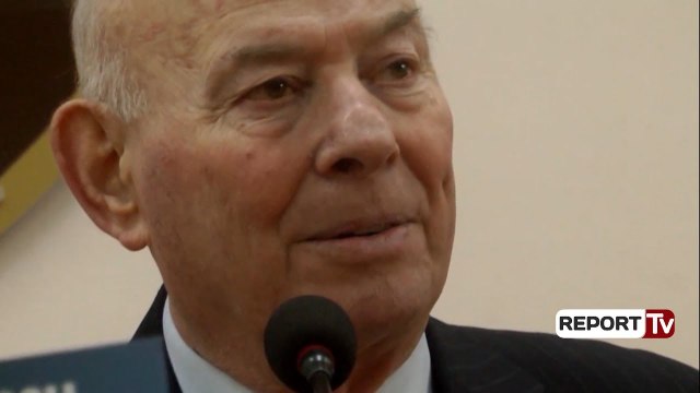 Shkrimtari Fatos Kongoli në gjendje të rëndë, ka nevojë për dhurim gjaku