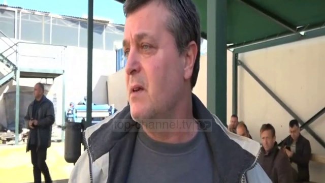 Emigrantët përshëndesin vendimin e Greqisë për vulën apostile- Top Channel Albania - News