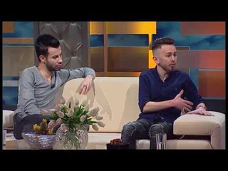 Ditë e Re - I ftuar menaxheri i faqes demaskuese 'Vipat e Bllokut', Stiljano Kananaj