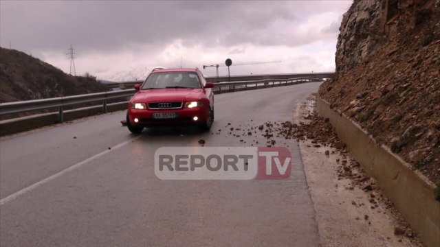 Kukës, shkrirja e borës dhe reshjet e shiut rrëshqitje dherash dhe vështirësi në qarkullim