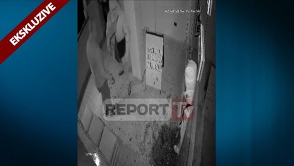 Report TV publikon pamjet ekskluzive, grabitësit në F.Krujë thyejnë me vare pikën e këmbimit valutor
