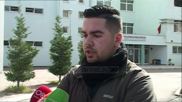 Me frikën e gjakmarrjes - Top Channel Albania - News - Lajme