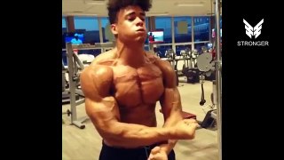 Compilation | The Most Shredded Physiques In The World 2017 (Motivation)