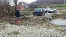 Të reshurat e shiut shkaktuan ngritje të nivelit të ujit në lumenjtë e Gjakovës - Lajme