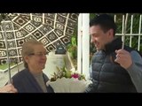 Lila supergjyshja. E moshuara që kujdeset për stërnipin e saj  - Top Channel Albania - News - Lajme