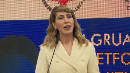 Gra politikane, sa e vështirë! - Top Channel Albania - News - Lajme