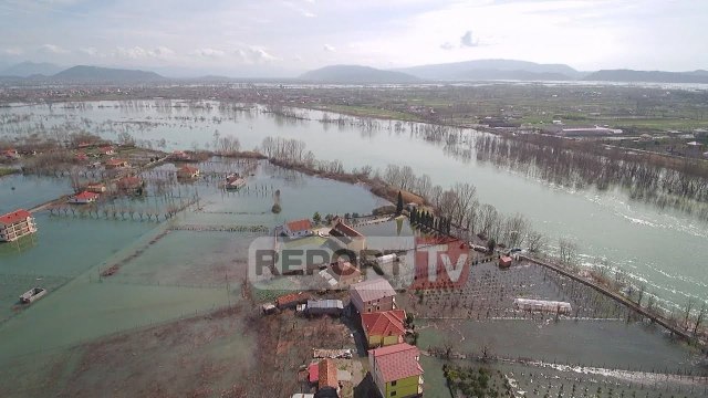 Report TV - Nënshkodra vijon të jetë e nën pushtetin e ujit