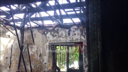 Report TV - Brenda në shtëpinë e shkrumbuar në Ishull Lezhë, nuk ka të lënduar