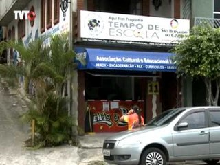 Estúdio comunitário abre as portas para a arte da periferia