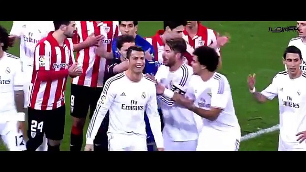 When referees make fun of football players