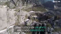 A ras de rocas ¡y en parapente!