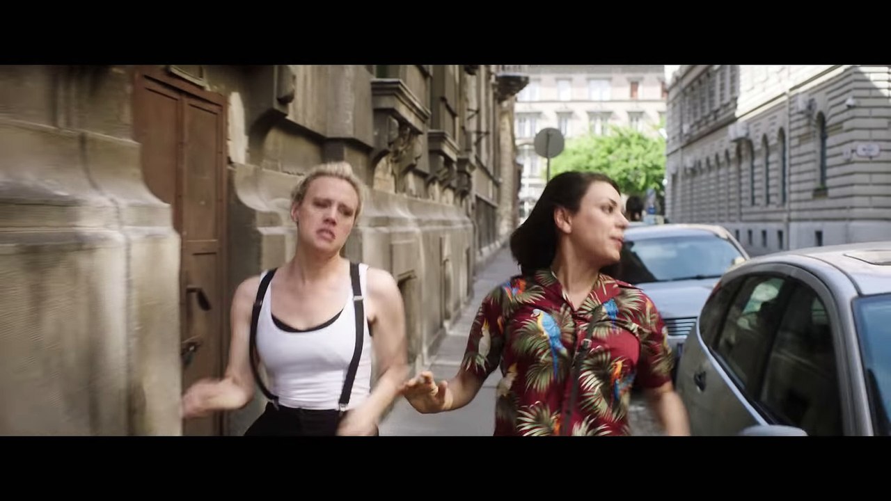 The Spy Who Dumped Me  “Car Chase” – Mila Kunis, Kate McKinnon, Sam Heughan - (2018) Official Clip