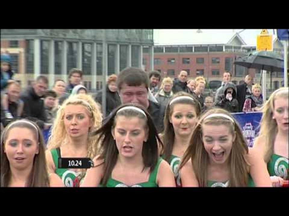 UK Strongest Man 2011 Show1 Part2 The Human Wheelbarrow