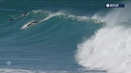 Adrénaline - Surf : La vague notée 9,5 de Griffin Colapinto vs. G. Medina et K. Igarashi