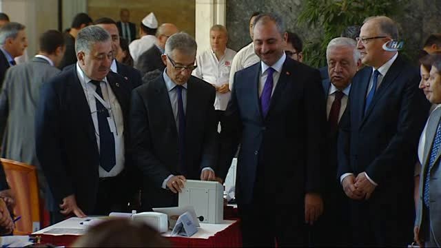 Adalet Bakanı Abdulhamit Gül: Cinsel İstismara Karşı En Ağır Cezaların Hazırlandığı Bir Tasarı...