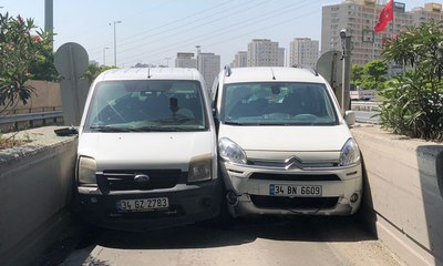 İnatçı sürücüler gişede sıkıştı