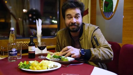 VIAGEM NO TREM FLECHA VERMELHA: JANTAR NO TREM RUSSO | Coisas que Nunca Comi na R?ssia