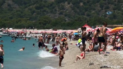 Sıcağı gören kendini denize attı