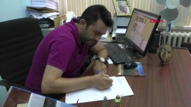 Tokat Öğretim Görevlisinden Leyla ve Eylül İçin Şiir